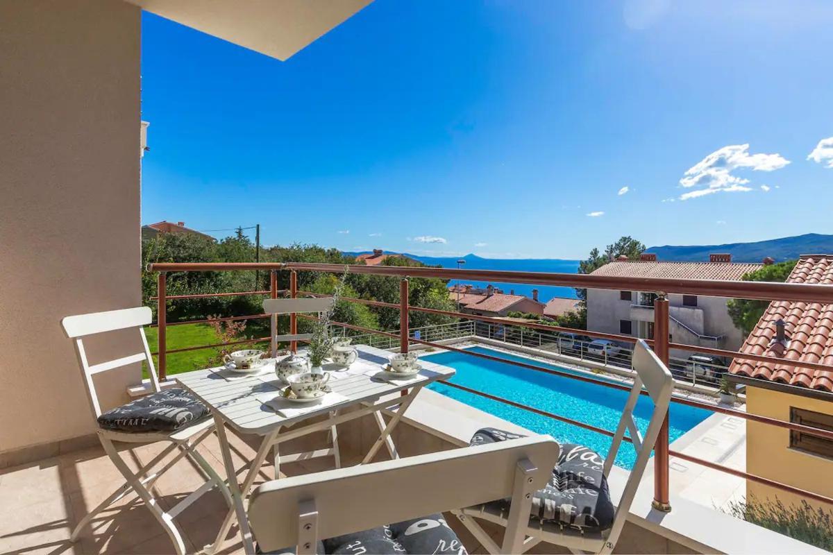 E&T Apartments With A Beautiful Pool ラバック 部屋 写真