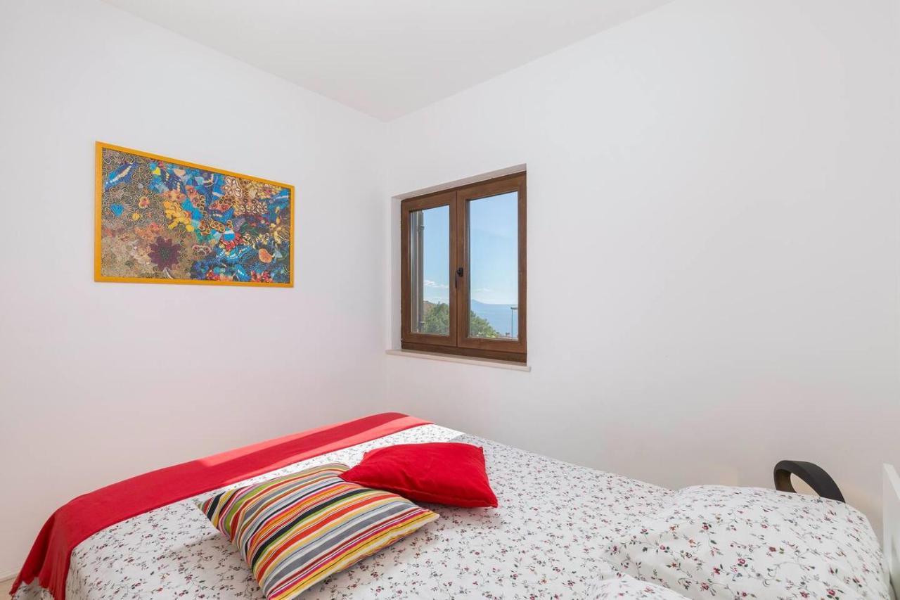 E&T Apartments With A Beautiful Pool ラバック エクステリア 写真